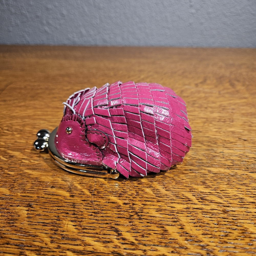 Kate Spade Hedgehog Kisslock Coin Purse - Picture 6 of 12